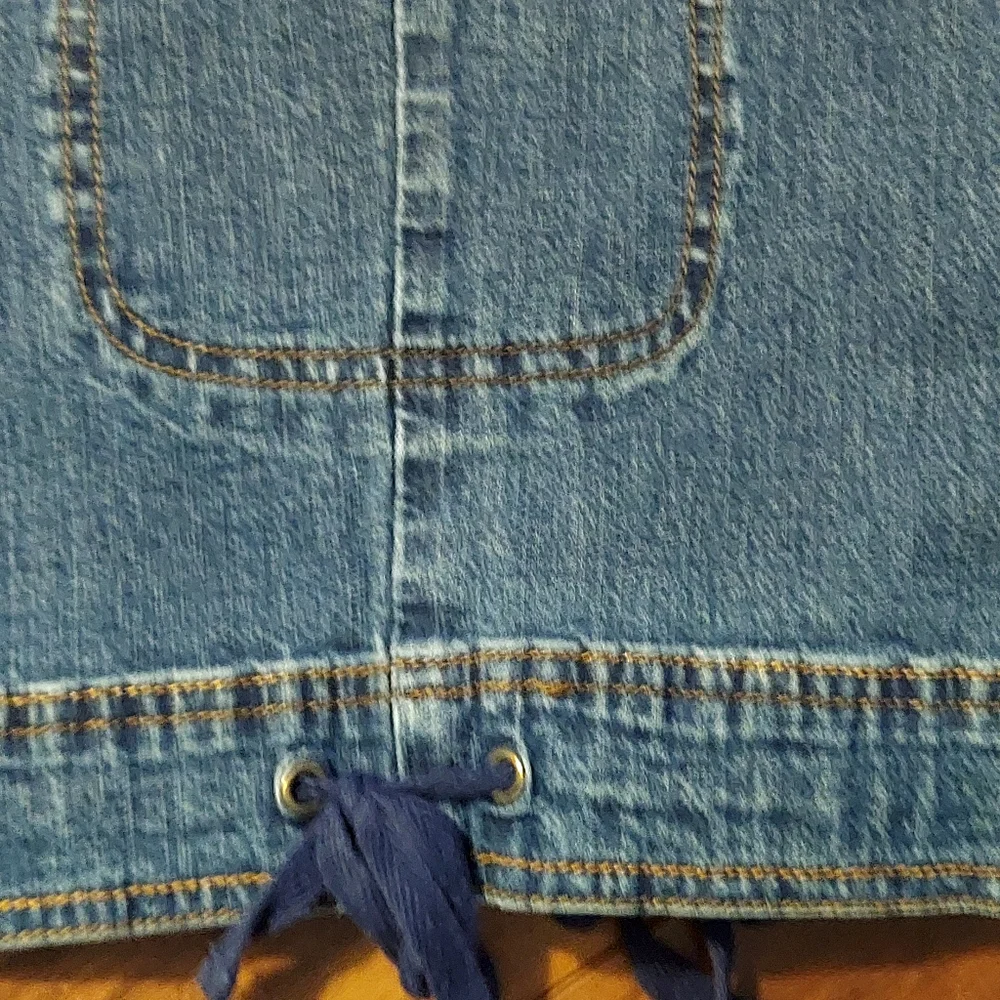 Coldwater Creek Women's Capris - Picture 5 of 9